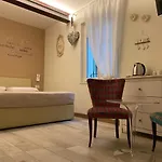 Casa Oreste Lazise