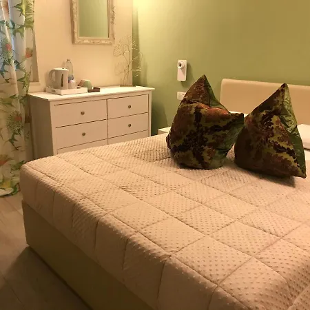 Casa Oreste Guest house