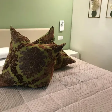 Casa Oreste Guest house *